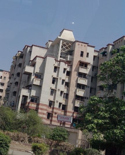 3 bhk flat for sale in Skylark Apartment